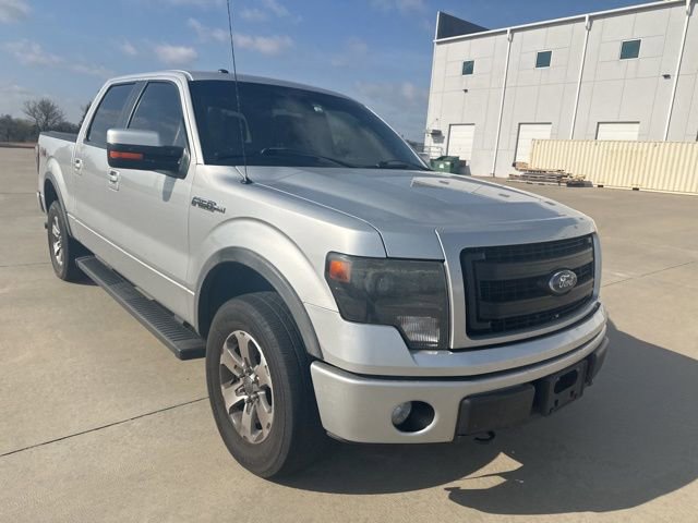 Used 2014 Ford F150 FX4 w/ Equipment Group 402A Luxury image 3