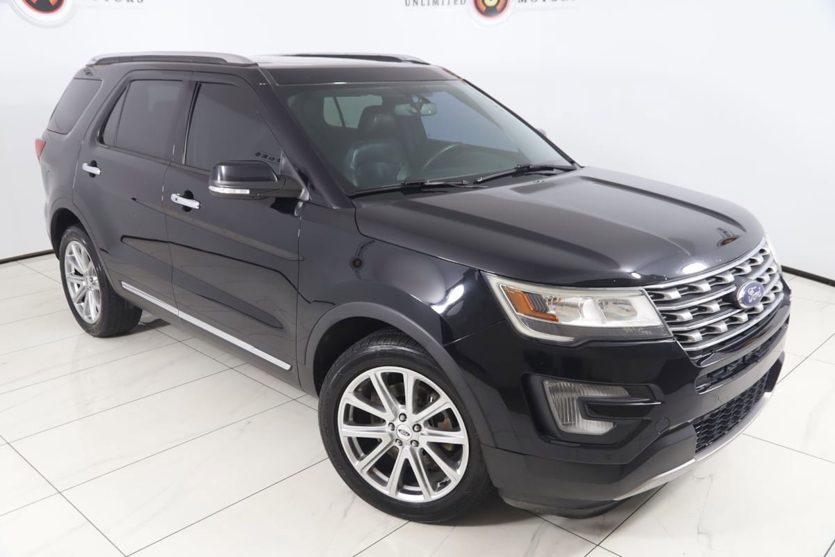 Used 2017 Ford Explorer Limited AWD/4WD image 18