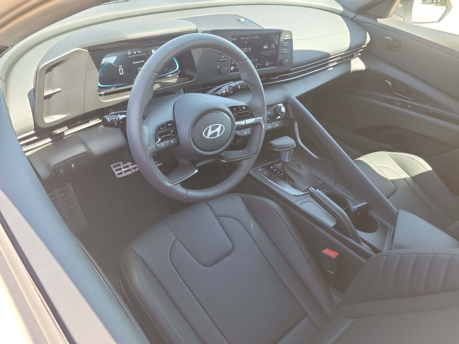 New 2026 Hyundai Elantra SEL Sport FWD image 6