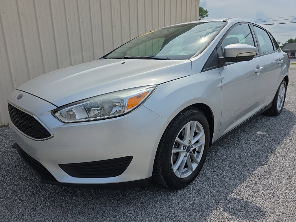Used 2016 Ford Focus SE FWD image 14