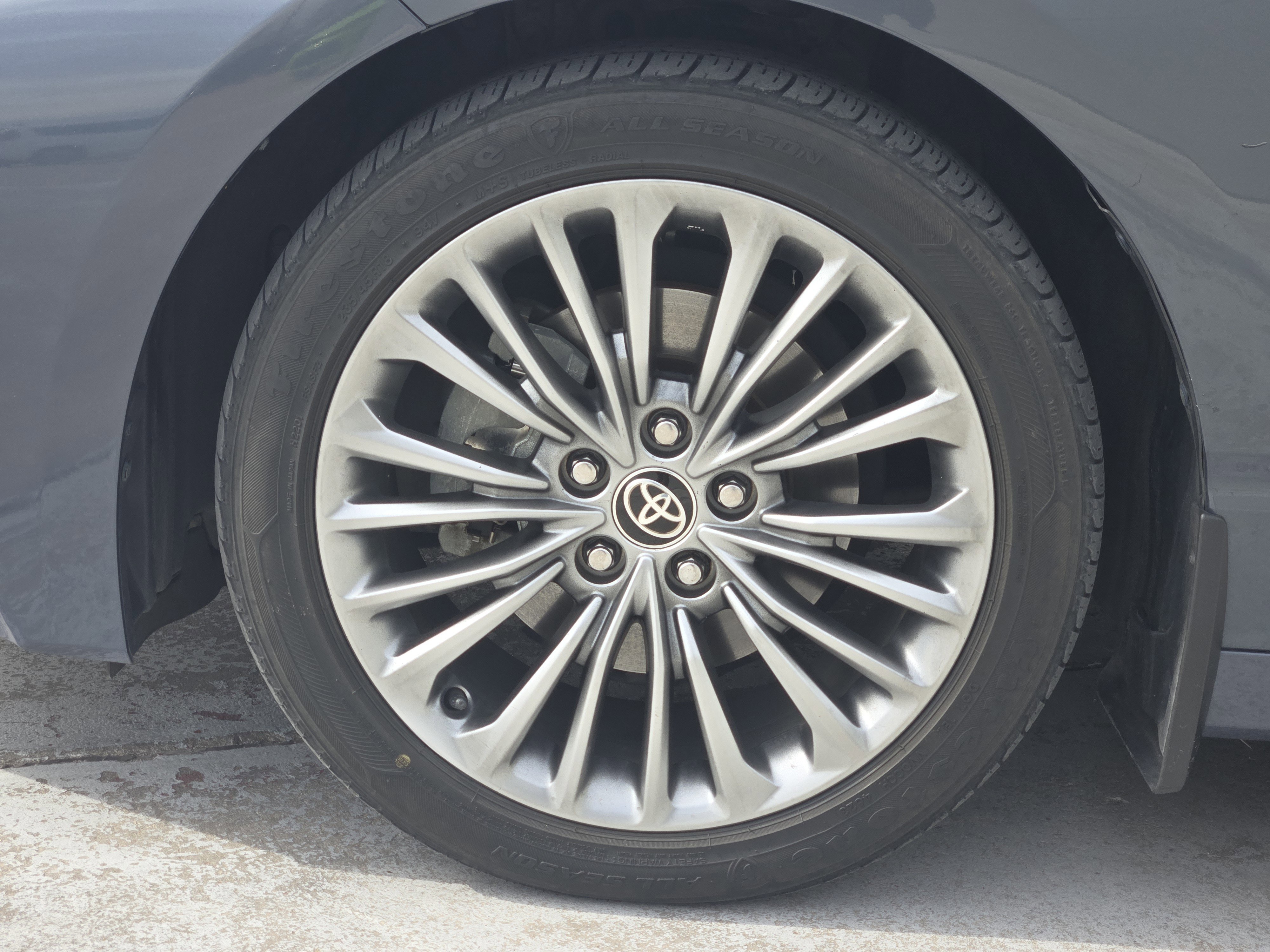 Used 2022 Toyota Avalon Limited w/ Advanced Safety Package image 14