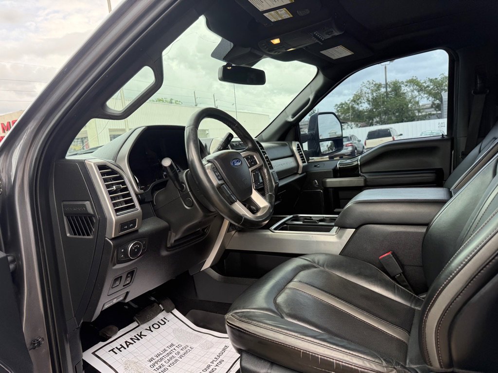 Used 2021 Ford F450 Platinum w/ FX4 Off-Road Package image 5