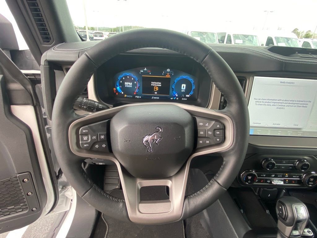 New 2026 Ford Bronco Outer Banks w/ Sasquatch Package image 14