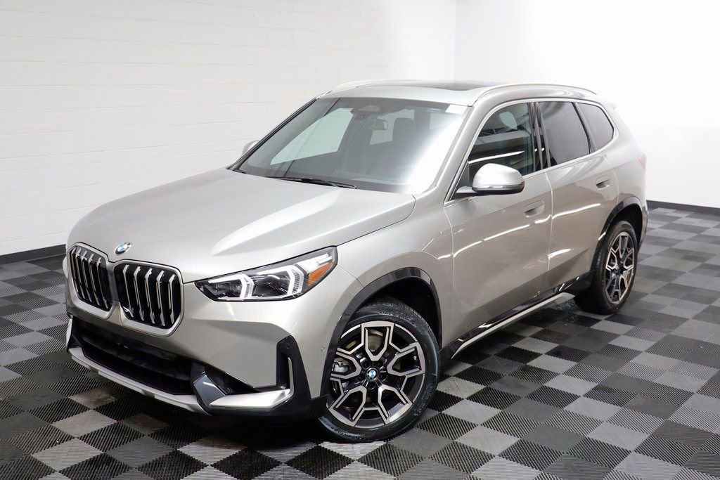 New 2026 BMW X1 xDrive28i w/ Convenience Package image 2