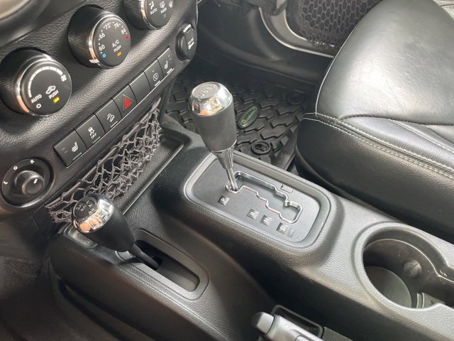 Used 2017 Jeep Wrangler Unlimited Sahara w/ Dual Top Group image 19