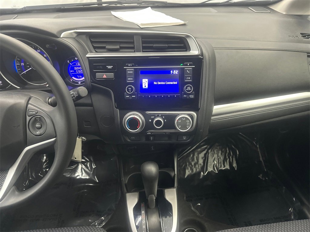 Used 2020 Honda Fit LX image 29