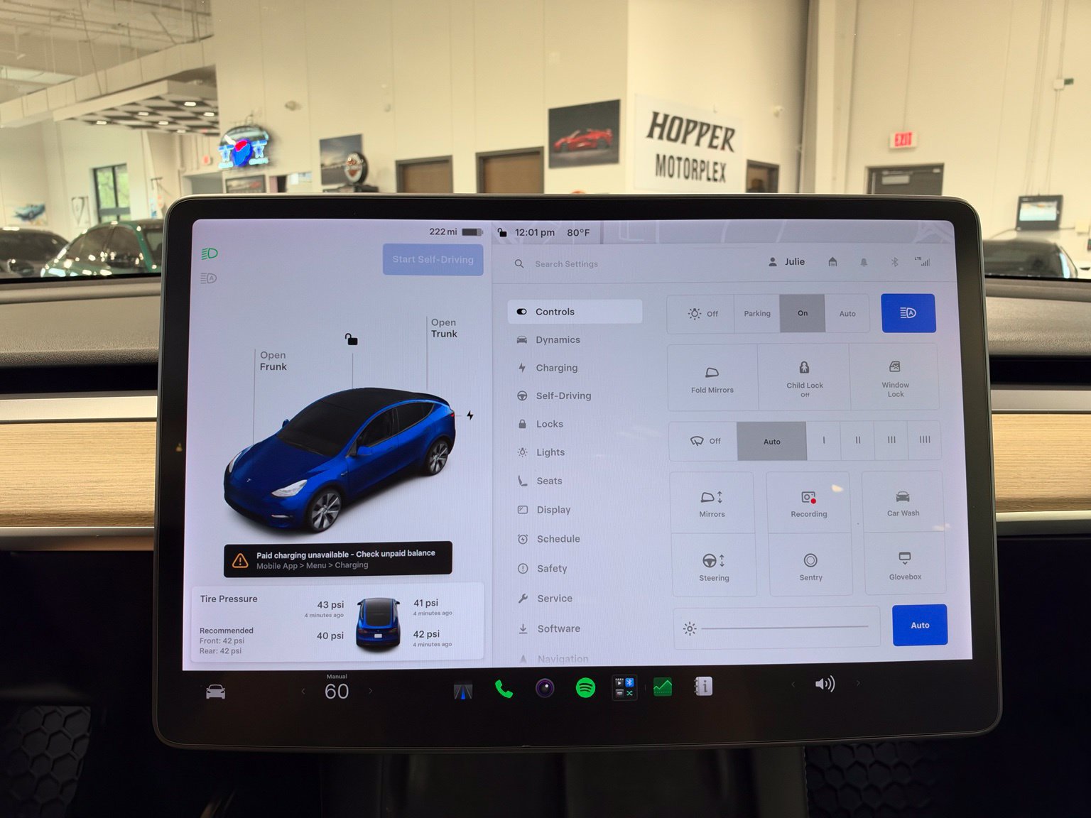Used 2022 Tesla Model Y Long Range AWD/4WD image 22