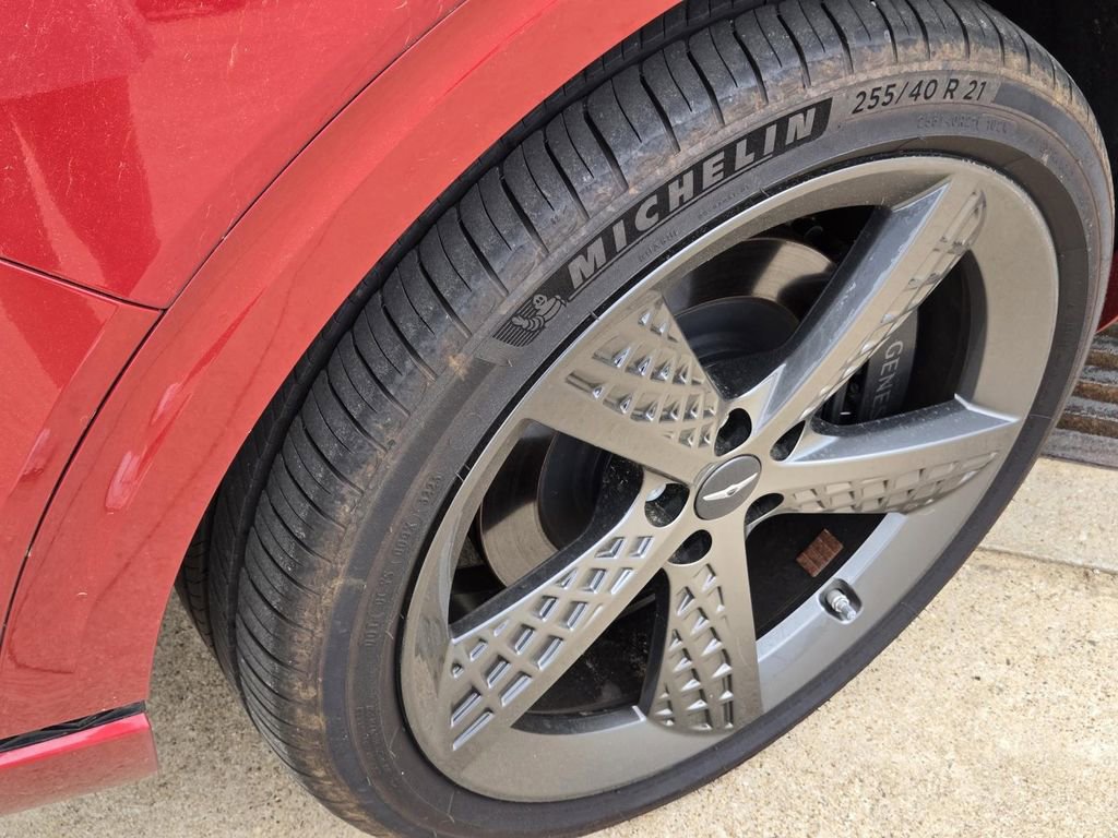 Used 2024 Genesis GV70 3.5T Sport w/ Sport Advanced Package image 9