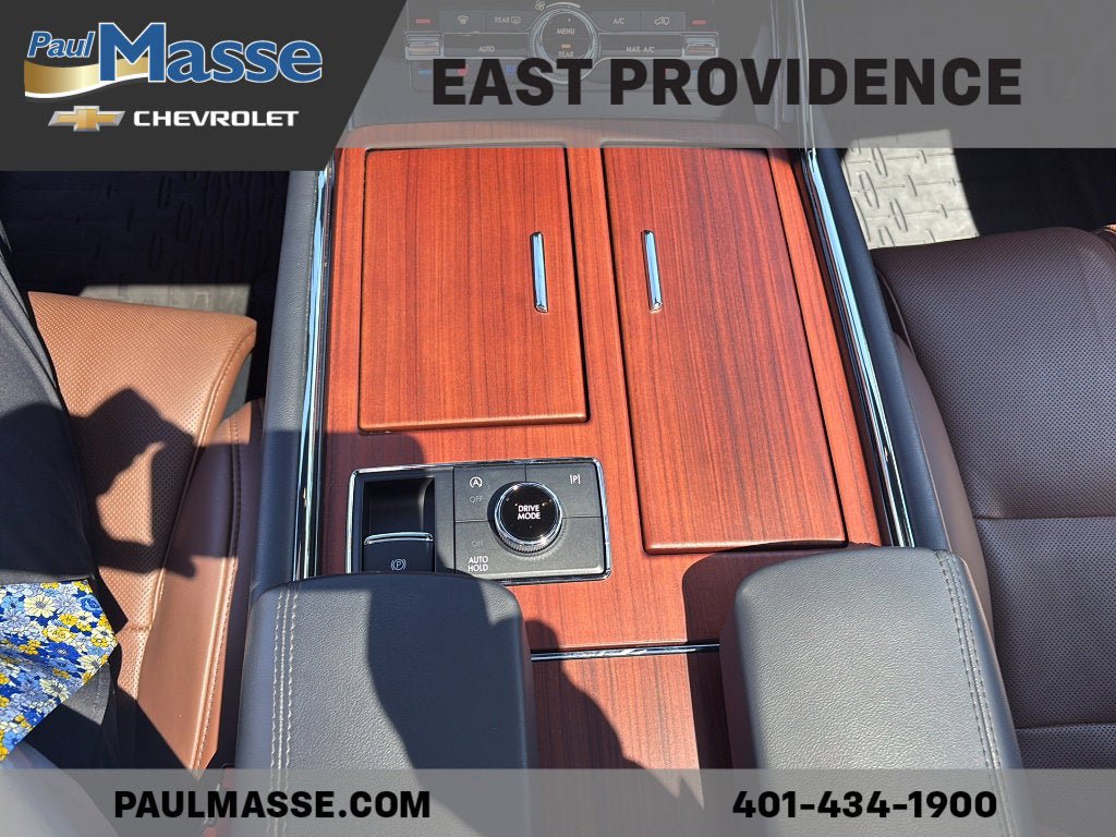 Used 2023 Lincoln Navigator L Reserve AWD/4WD image 17
