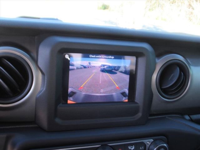 Used 2021 Jeep Gladiator Sport image 24