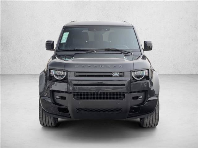 Used 2026 Land Rover Defender 130 X-Dynamic SE AWD/4WD image 6