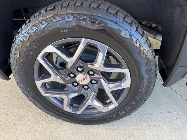 New 2025 GMC Sierra 1500 SLT w/ SLT Premium Package image 42