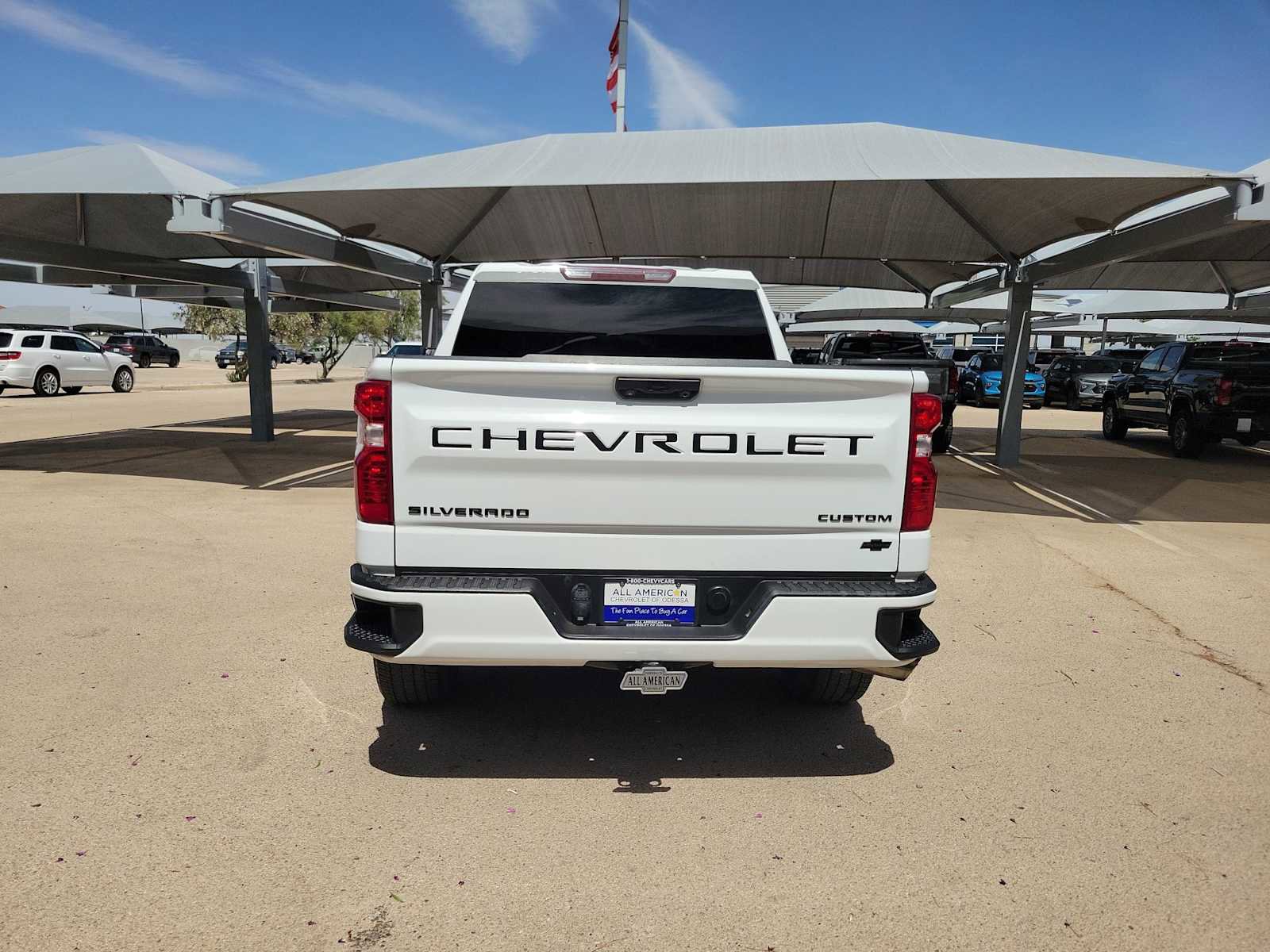 Used 2023 Chevrolet Silverado 1500 Custom w/ LPO, Dark Essentials Package RWD image 7