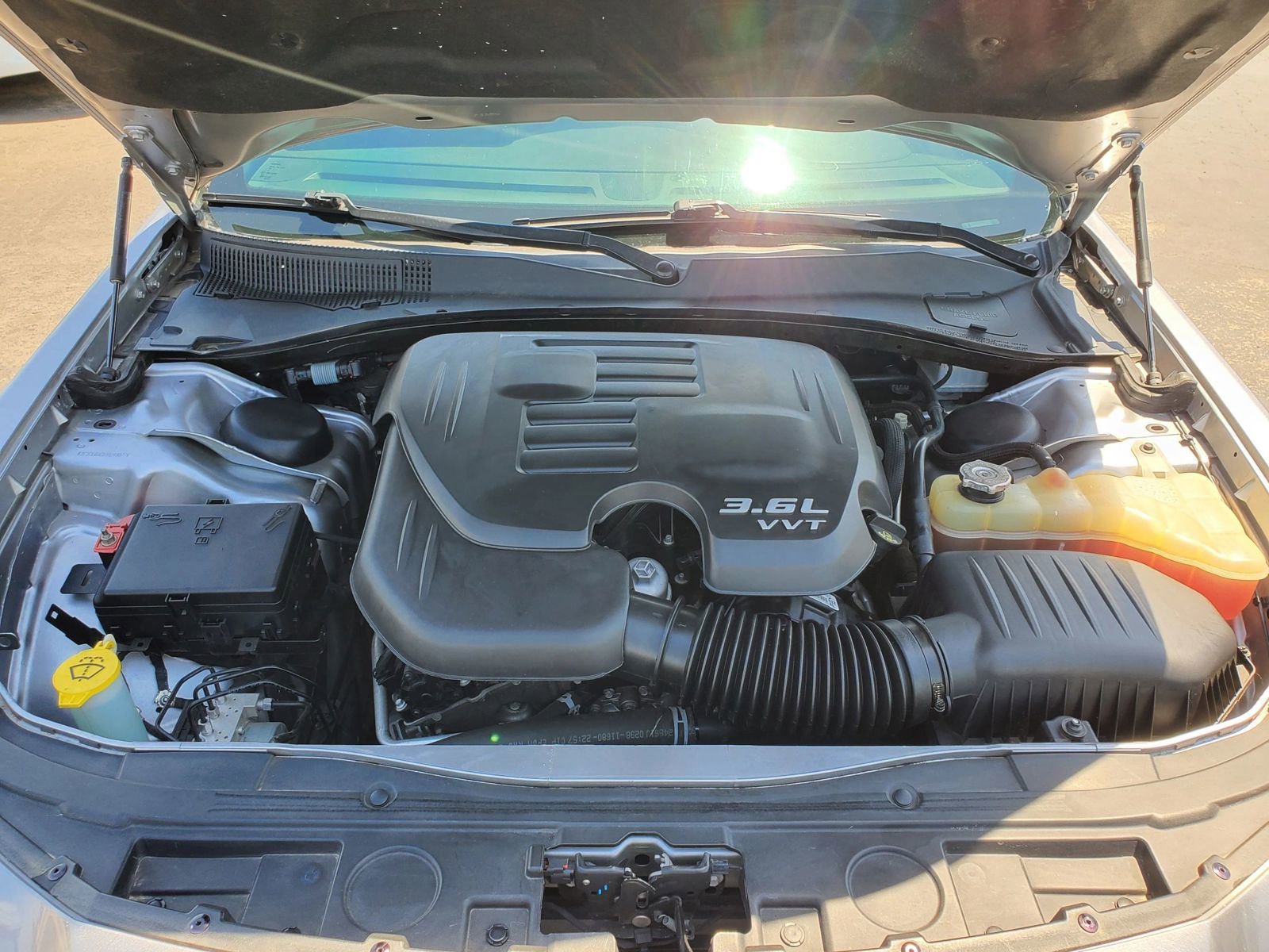 Used 2018 Chrysler 300 S w/ 300S Premium Group image 20