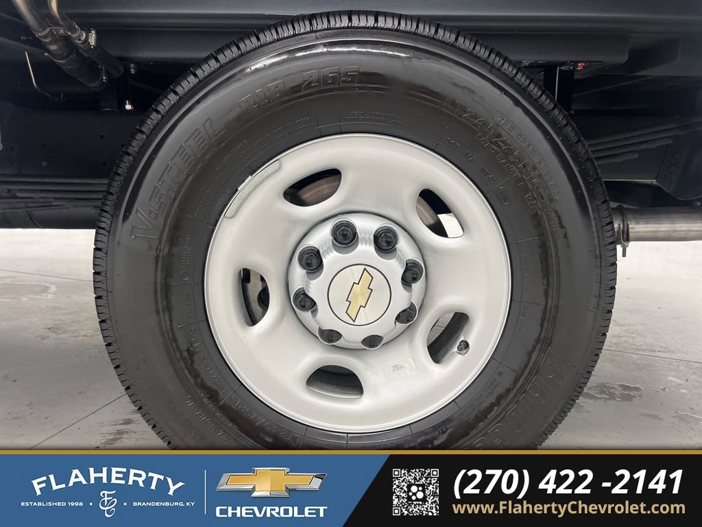 New 2025 Chevrolet Express 3500 w/ Power Convenience Package image 14