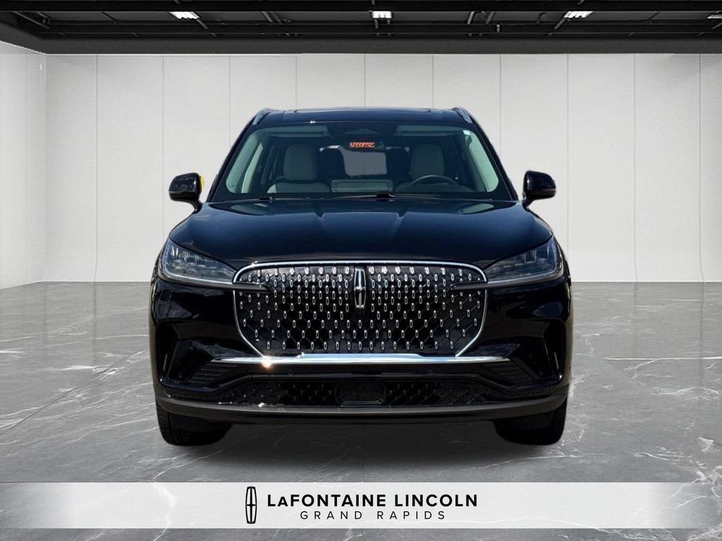 Certified 2026 Lincoln Aviator AWD image 8