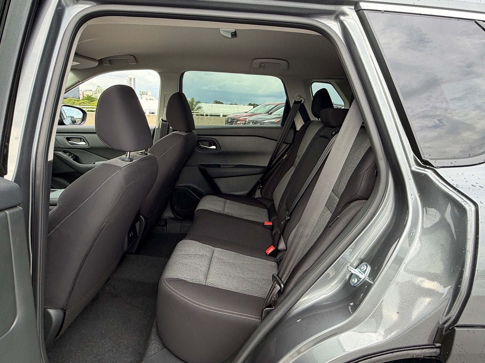 New 2027 Nissan Rogue SV FWD image 10