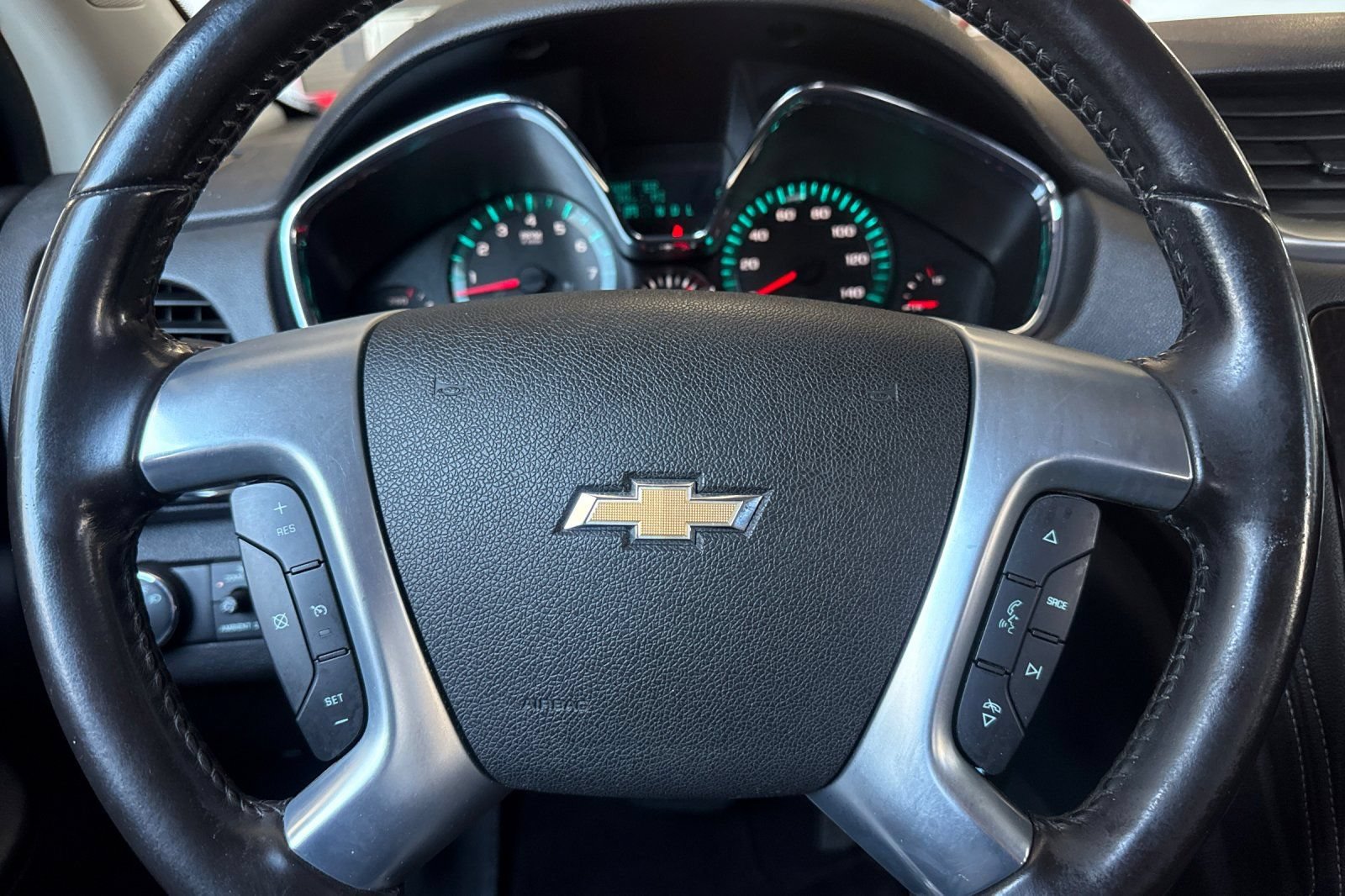 Used 2017 Chevrolet Traverse LT AWD/4WD image 33