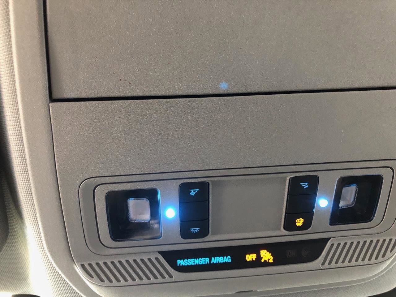 Used 2022 Ford Explorer XLT w/ Equipment Group 202A AWD/4WD image 21