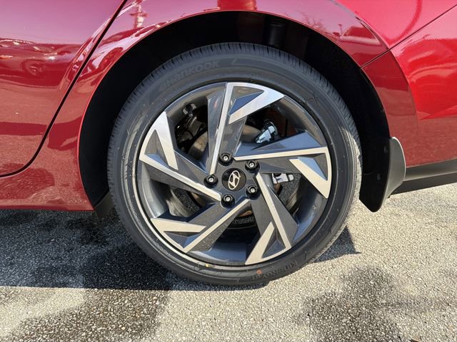 New 2026 Hyundai Elantra Limited image 19