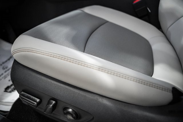 New 2025 Toyota RAV4 Limited image 36