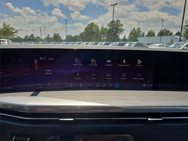Used 2025 Cadillac Escalade IQ Luxury 2 w/ LPO, Premium Carpet Package AWD/4WD image 28