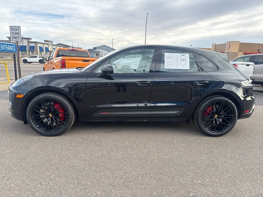Used 2025 Porsche Macan GTS image 2