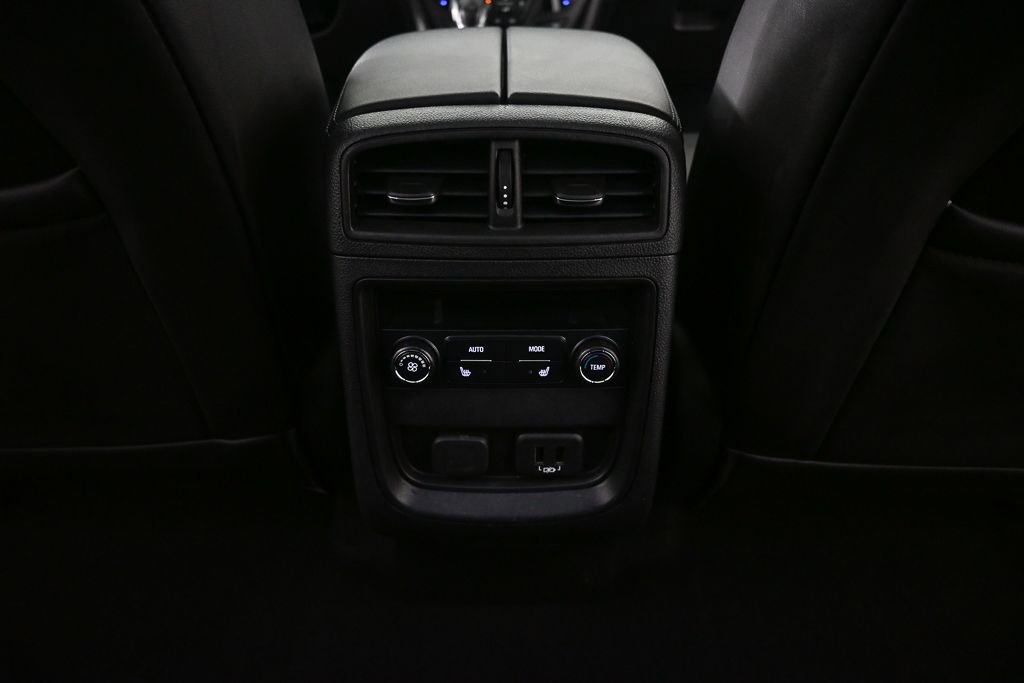 Used 2019 Buick Envision Essence image 17