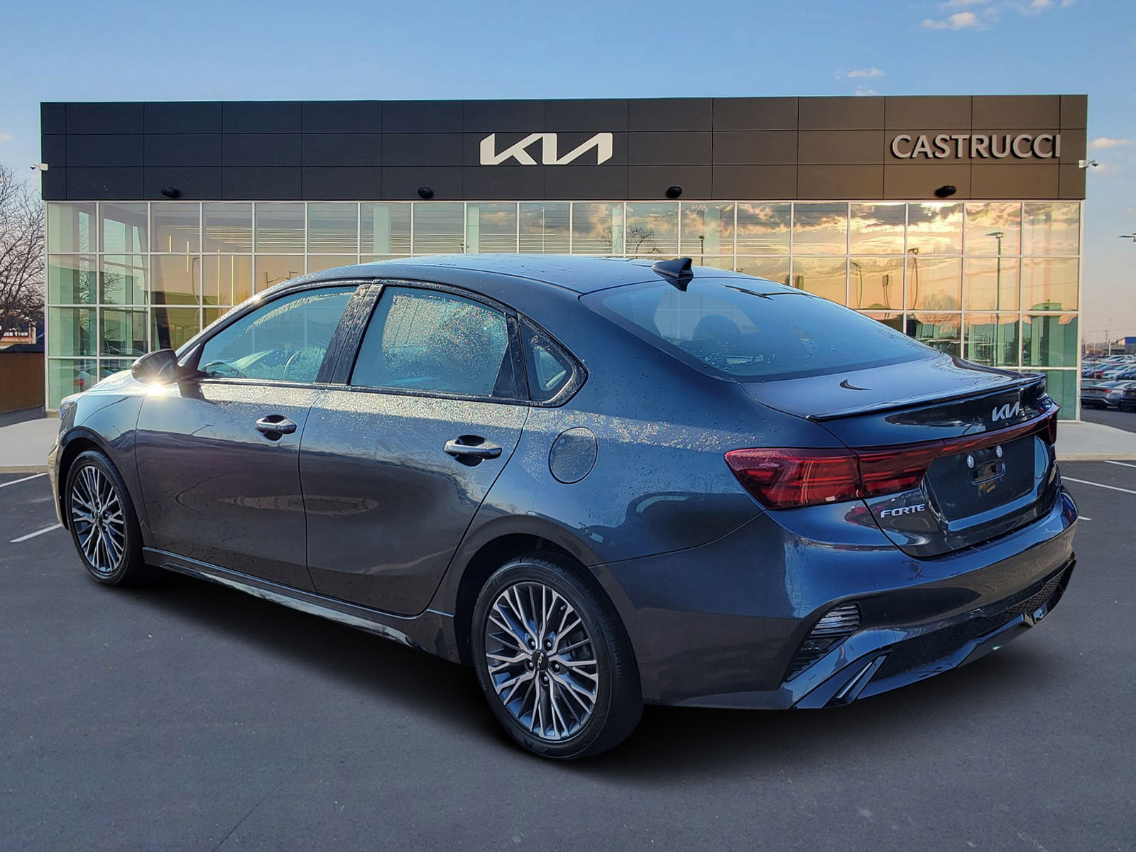 Used 2023 Kia Forte GT-Line w/ GT-Line Technology Package image 3