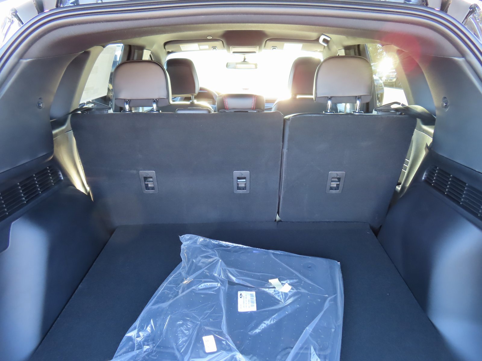 New 2026 Ford Escape ST-Line w/ Tech Pack #1 image 16