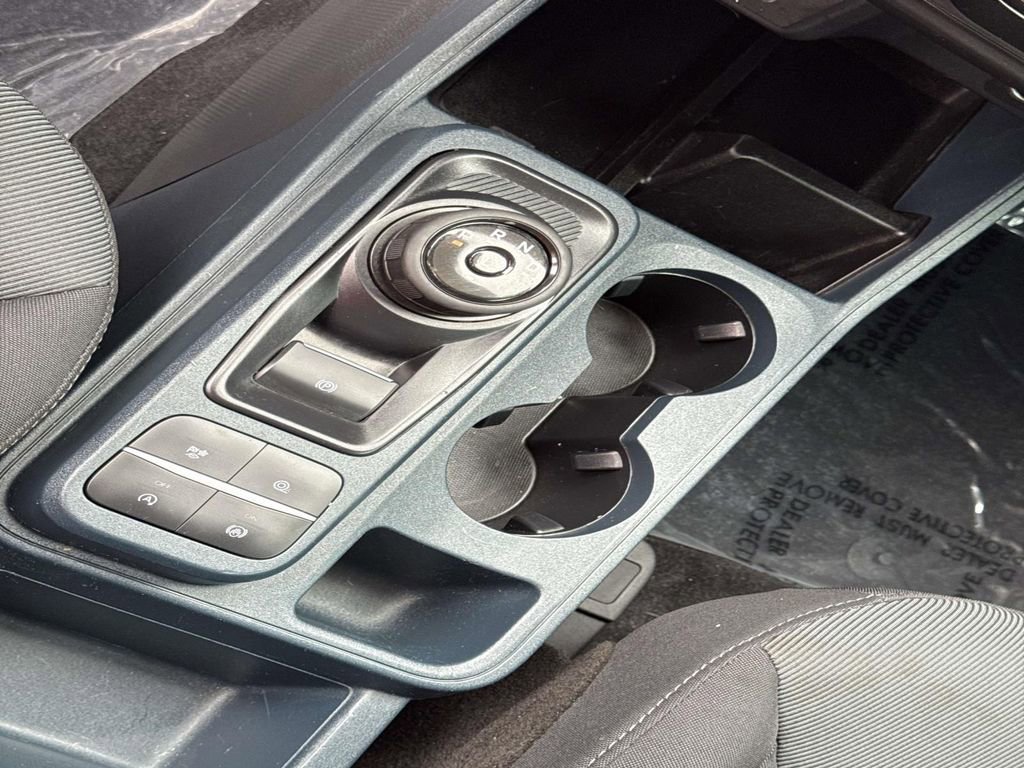 Used 2023 Ford Maverick XL image 27