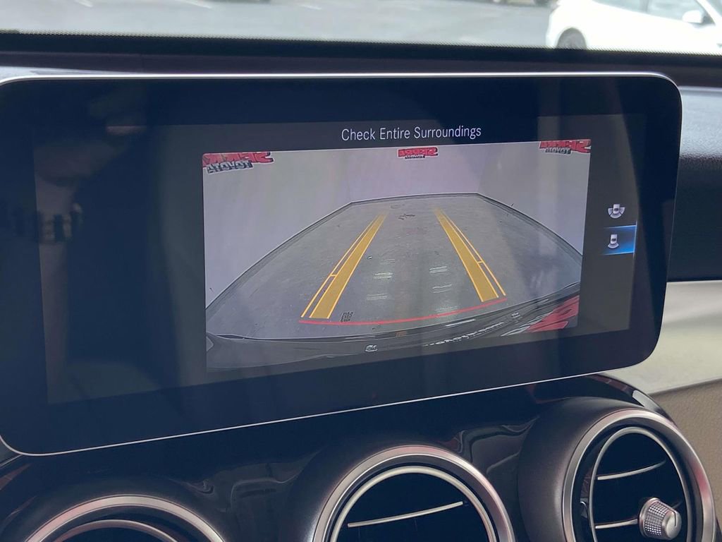 Used 2020 Mercedes-Benz GLC 300 4MATIC w/ Multimedia Package image 27