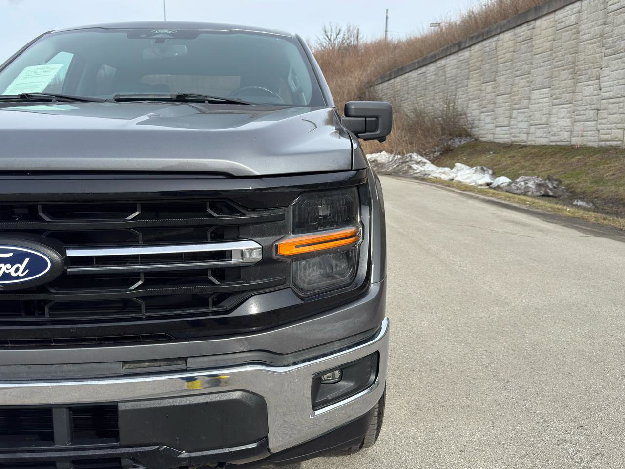 Used 2024 Ford F150 XLT w/ Mobile Office Package image 11