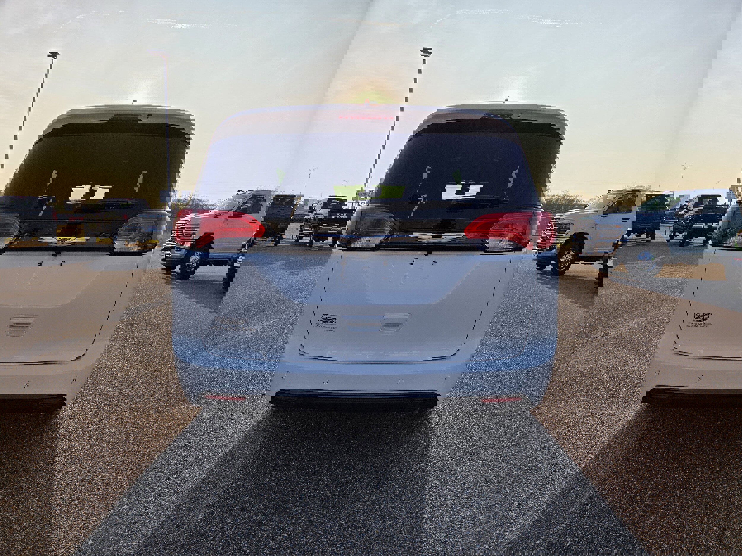 New 2026 Chrysler Voyager LX image 6