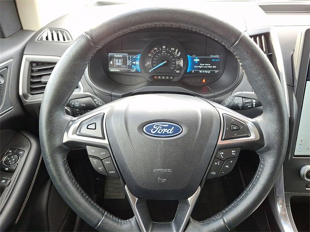 Used 2024 Ford Edge Titanium image 19