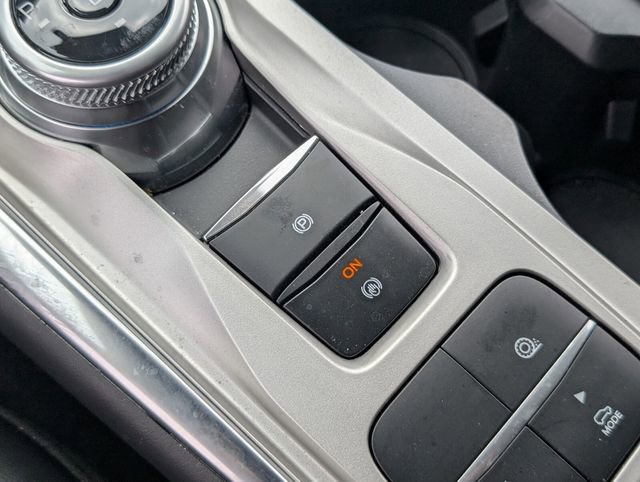 Used 2023 Ford Explorer XLT w/ Equipment Group 202A image 28