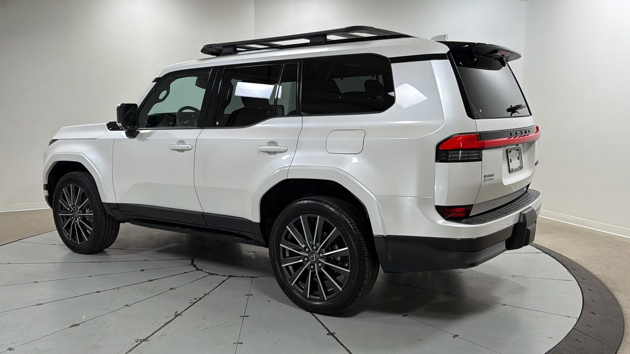 Used 2024 Lexus GX 550 550 Luxury+ w/ Accessory Package (Z1) image 7