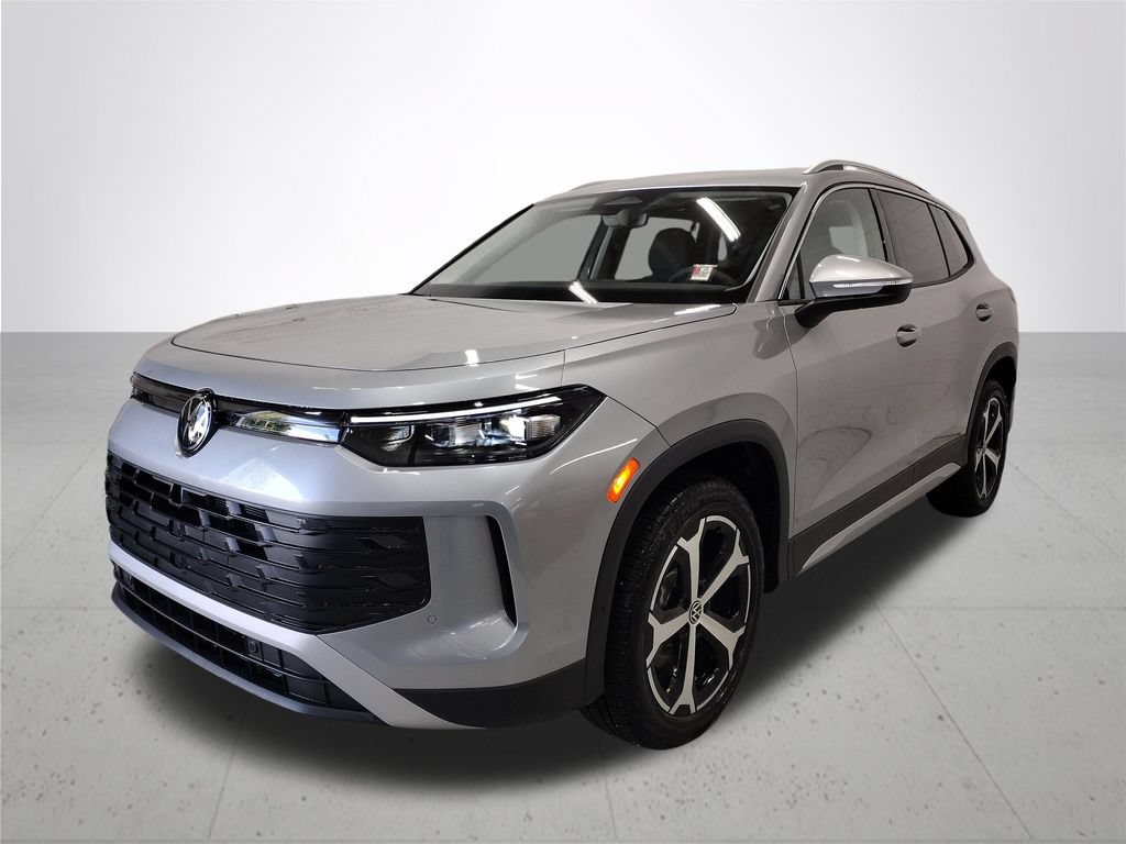 New 2026 Volkswagen Tiguan SE AWD/4WD image 2