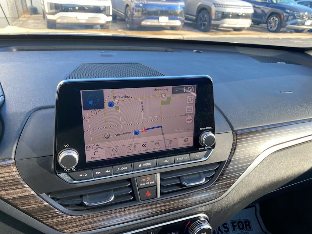 Used 2019 Nissan Altima 2.5 Platinum image 16