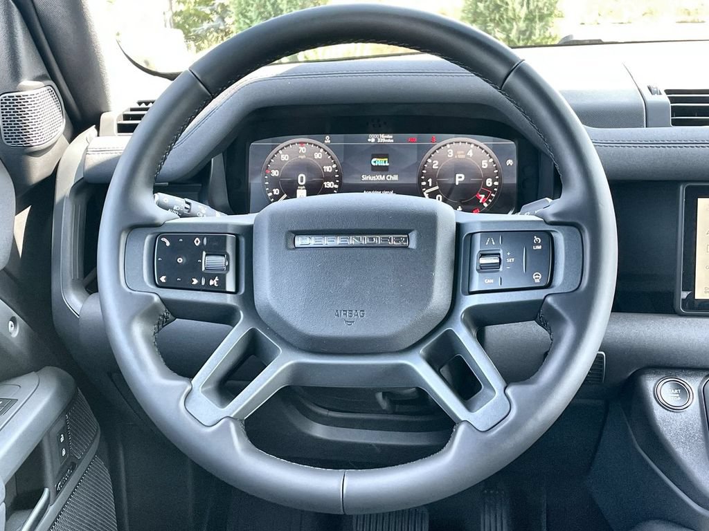 Used 2023 Land Rover Defender 90 X-Dynamic SE AWD/4WD image 22