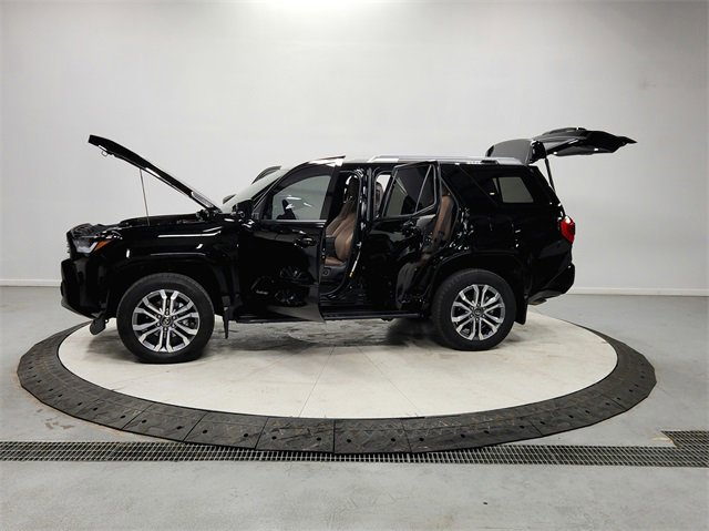 Used 2025 Toyota 4Runner Limited image 12