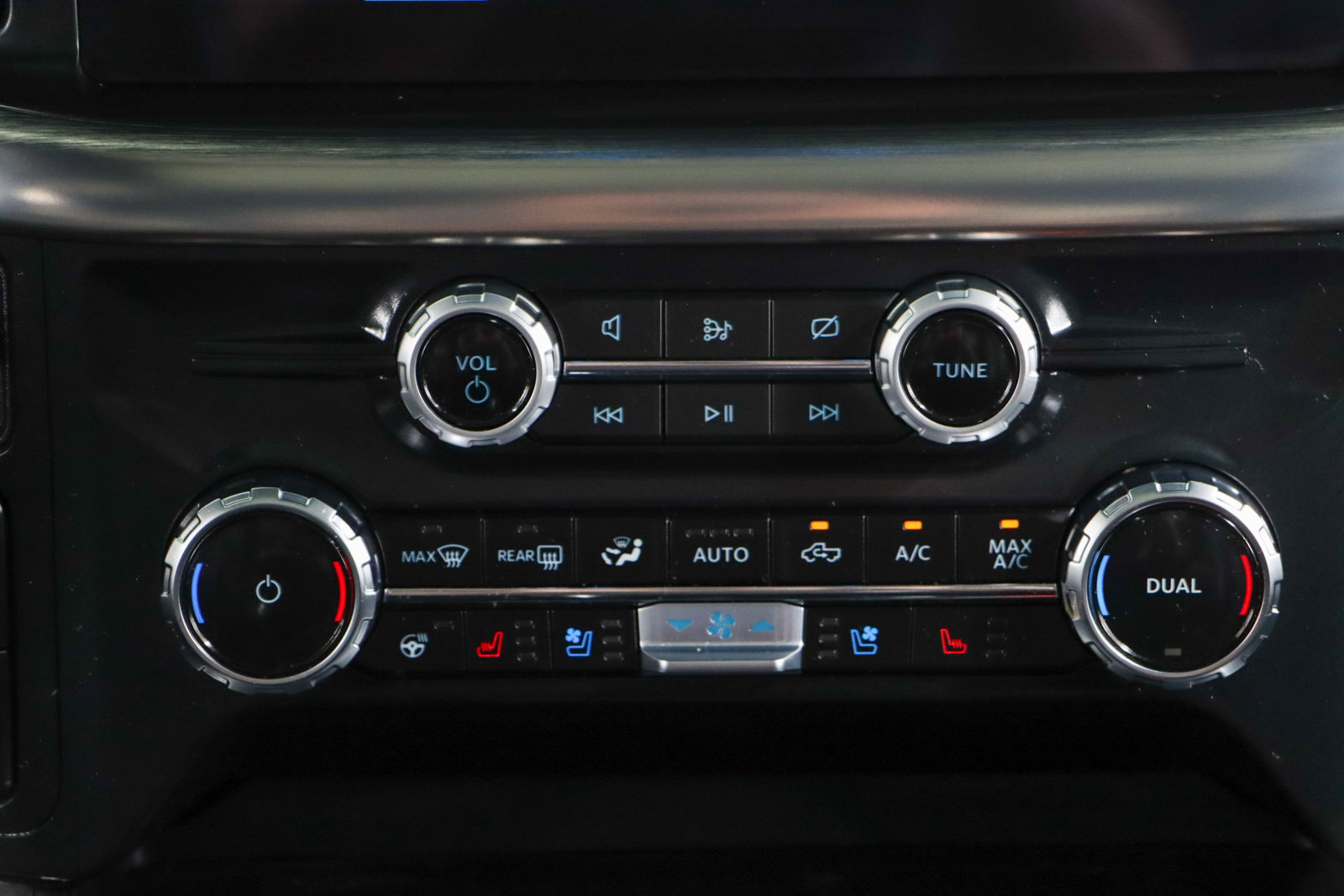 Used 2023 Ford F150 Lariat w/ Equipment Group 502A High image 22