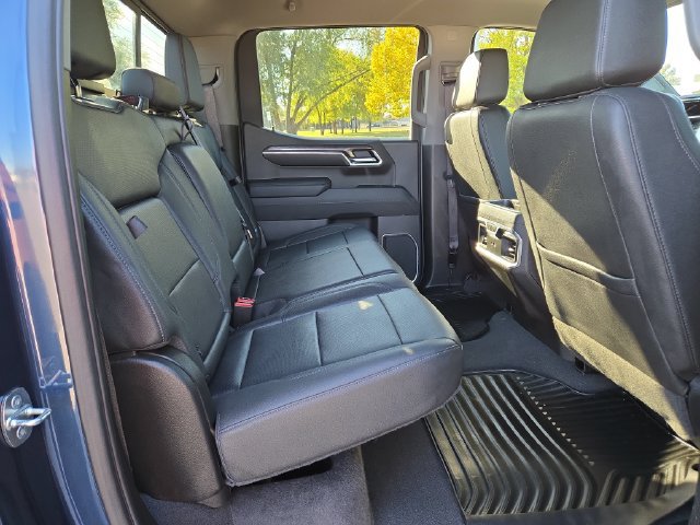 Used 2022 Chevrolet Silverado 1500 LTZ w/ Technology Package AWD/4WD image 37