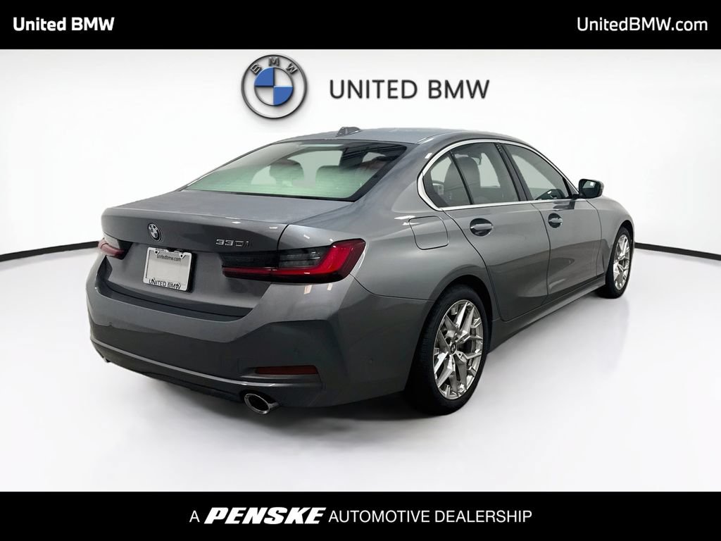 Certified 2026 BMW 330i Sedan RWD image 5