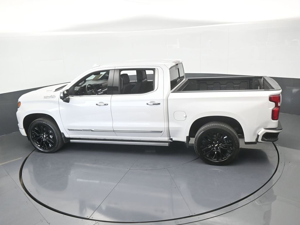 Used 2024 Chevrolet Silverado 1500 High Country w/ Technology Package image 72
