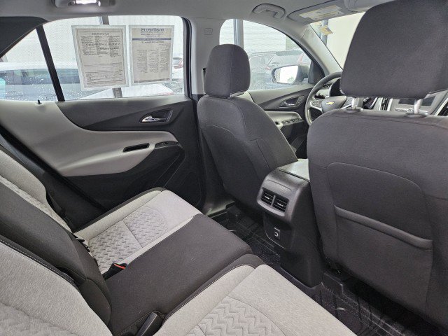 Used 2022 Chevrolet Equinox LS w/ LPO, Floor Liner Package FWD image 12