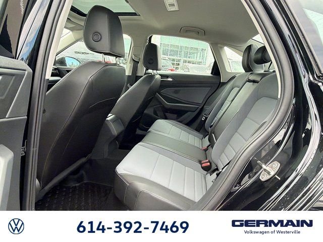 New 2026 Volkswagen Jetta SE FWD image 16