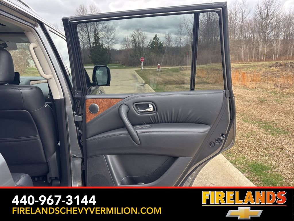 Used 2024 Nissan Armada SL image 36