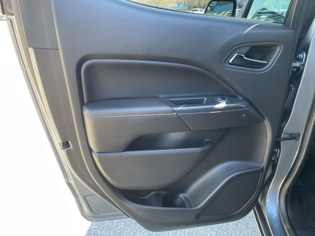 Used 2022 GMC Canyon AT4 w/ Trailering Package image 43