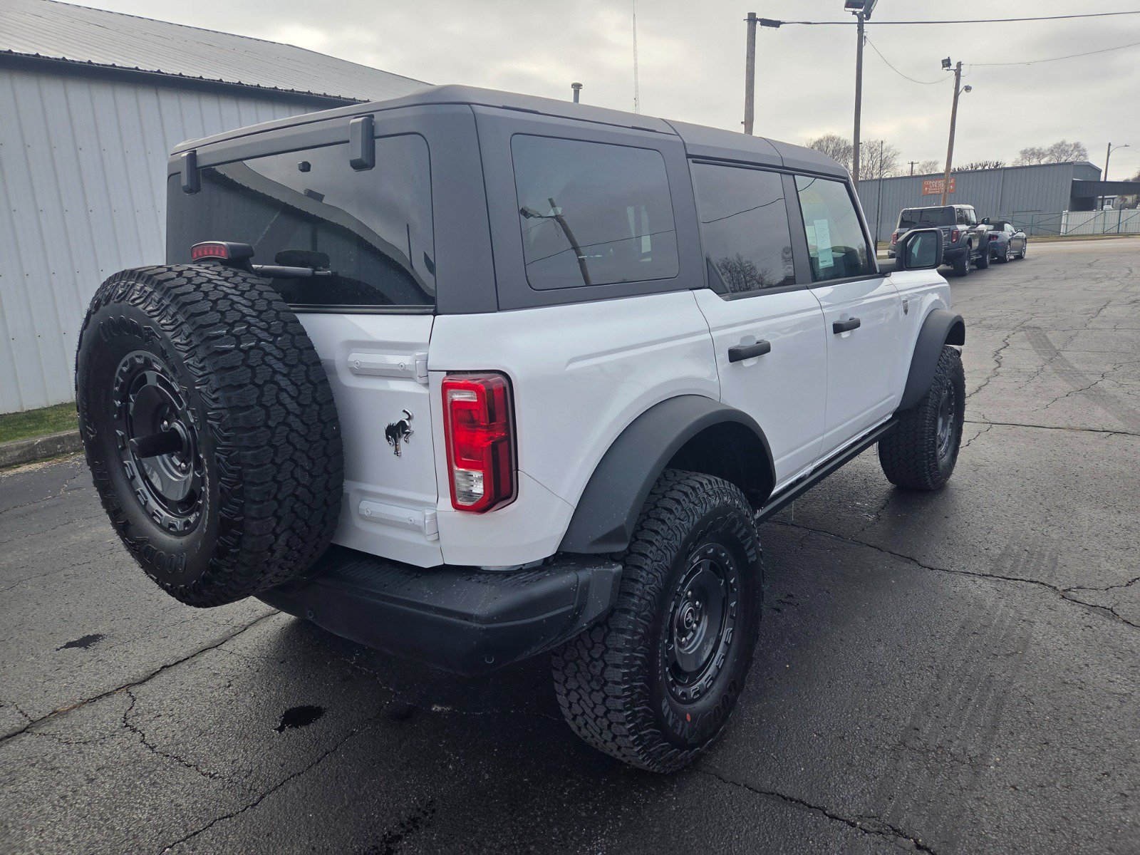 New 2025 Ford Bronco Big Bend w/ Black Diamond Package AWD/4WD image 5